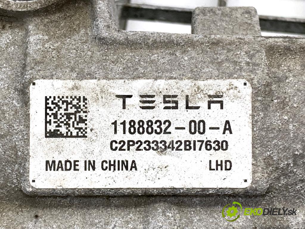 TESLA MODEL Y SUV 2024 220 kW EV  riadenie volantu Riadenie 1188832-00-A