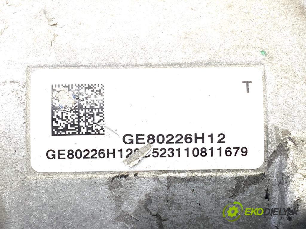 TESLA MODEL Y SUV 2024 220 kW EV  riadenie volantu Riadenie 1188832-00-A