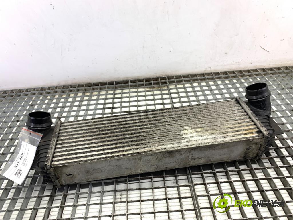 BMW F07 liftback 2011 220 kW 535 d xDrive 2993 intercooler 7812016 (Intercooler (chladič nasávaného vzduchu))