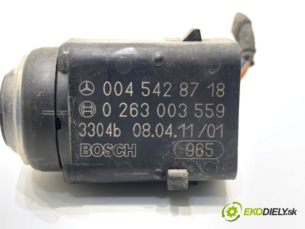 MERCEDES-BENZ W251 nadwozie wielkoprzestrzenne (MPV) 2008 165 kW R 320 CDI 4-matic (251.022, 251.122) 2987 Snímač PDC 0045428718