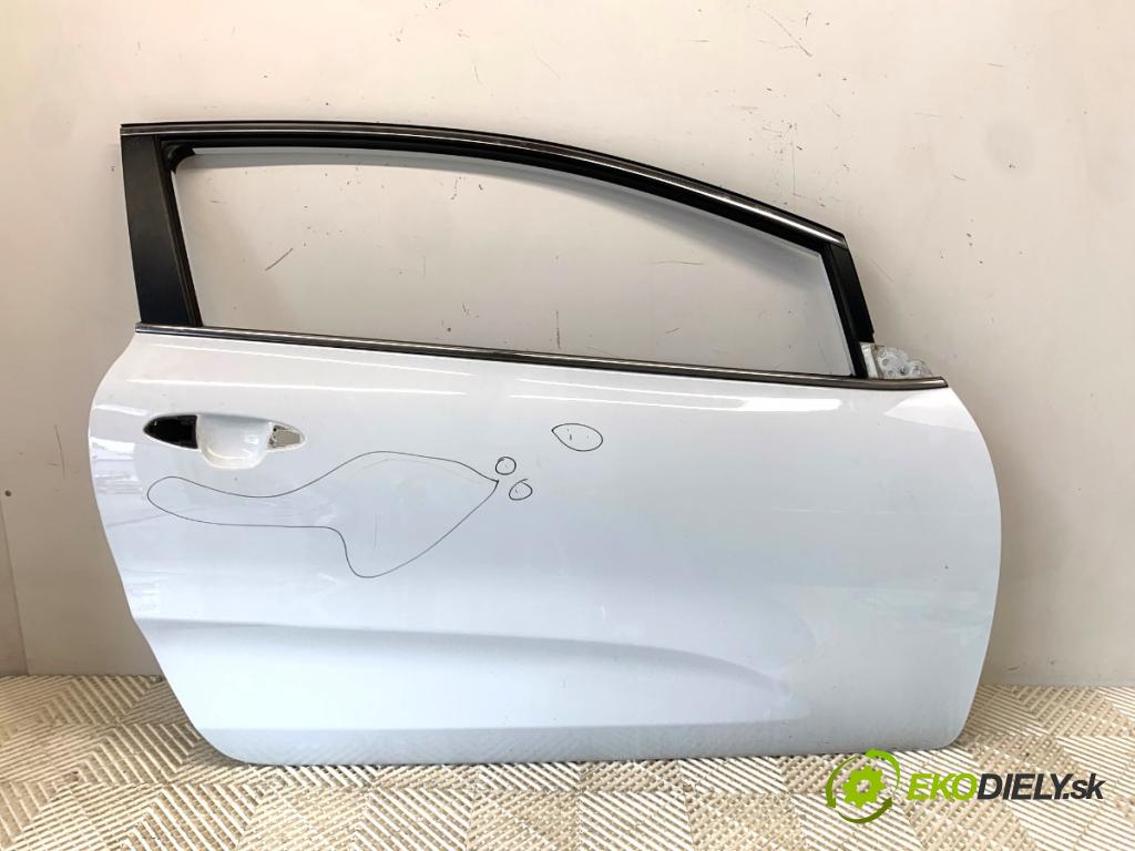 KIA CEED liftback 2013 81 kW 1.6 CRDi 110 1582 Dvere pravy predný WD