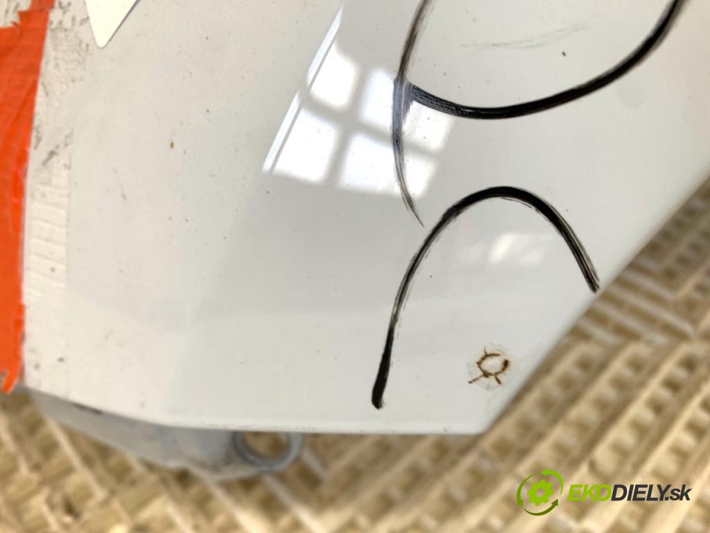 KIA CEED liftback 2013 81 kW 1.6 CRDi 110 1582 Blatník ľavy predný WD