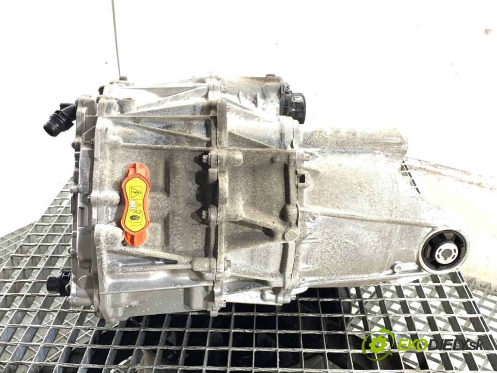 TESLA MODEL Y SUV 2024 220 kW EV  motor elektrický 1587780-00-C