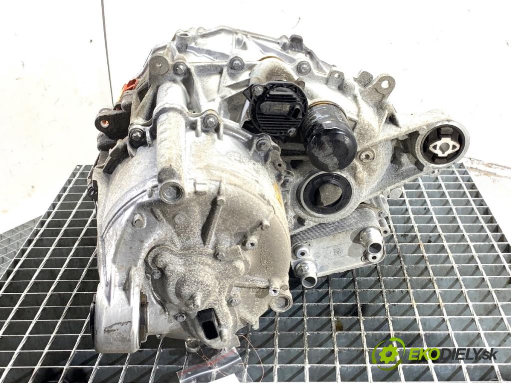 TESLA MODEL Y SUV 2024 220 kW EV Motor elektrický 1587780-00-C