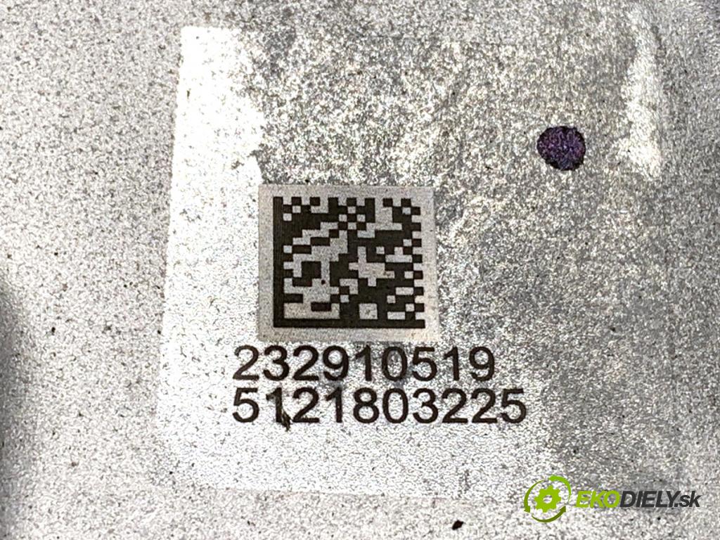 TESLA MODEL Y SUV 2024 220 kW EV Motor elektrický 1587780-00-C