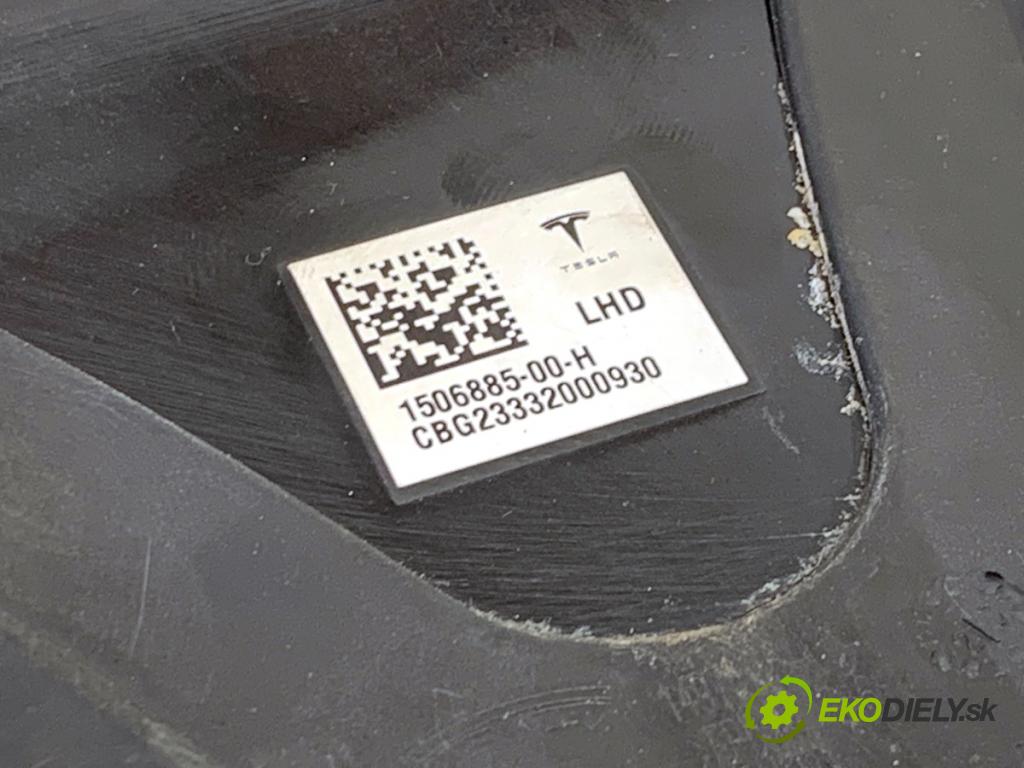 TESLA MODEL Y SUV 2024 220 kW EV  Clona stĺpika ľavy vonkajšia 1516225-00