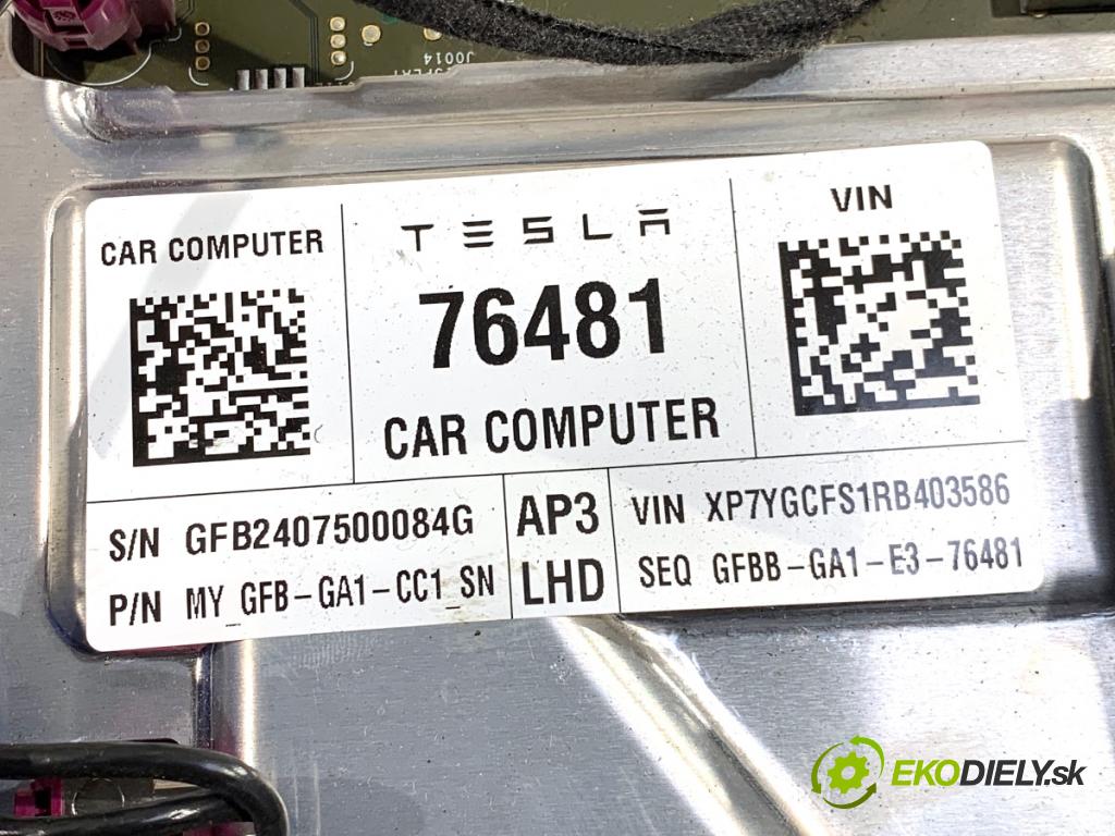 TESLA MODEL Y SUV 2024 220 kW EV  riadiaca jednotka Motor 1684435-00-J (Riadiaca jednotka)