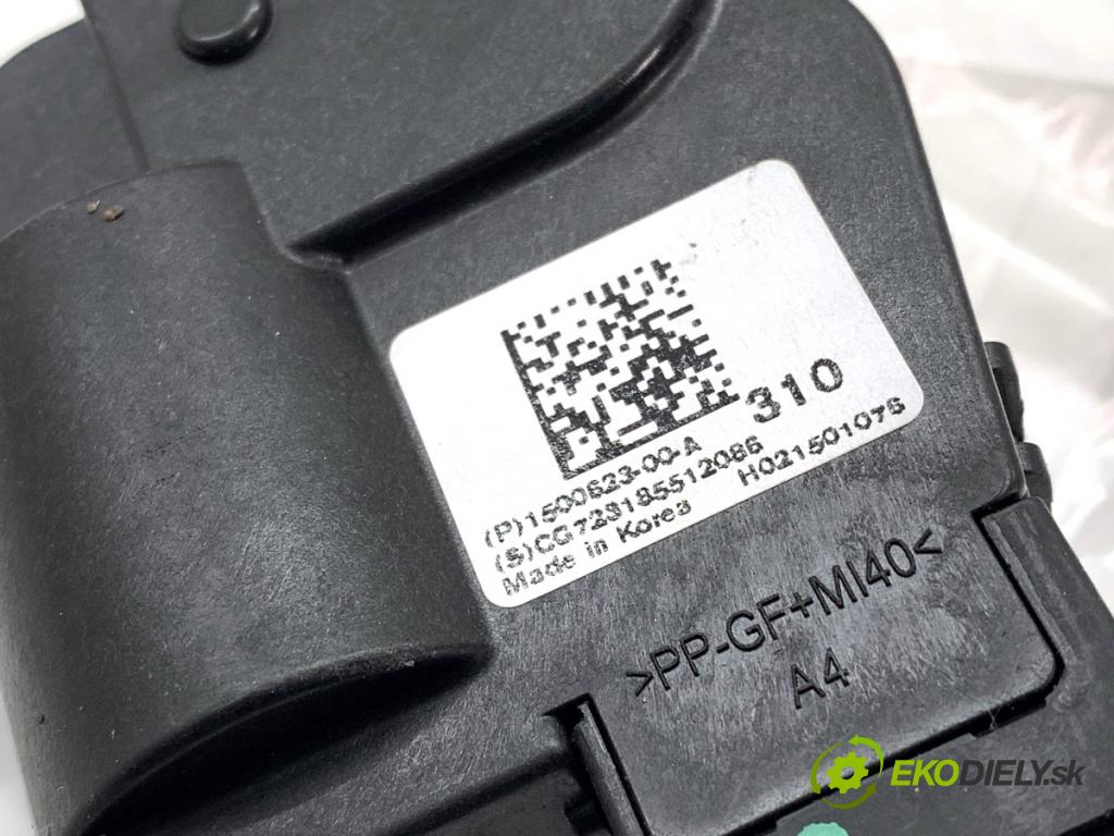 TESLA MODEL Y SUV 2024 220 kW EV  Motor kúrenia 1500623-00-A
