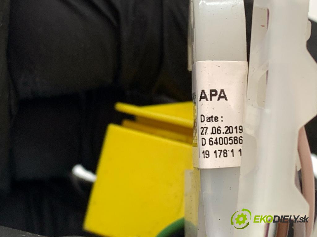 VW PASSAT B8 Kombi 2019 110 kW 2.0 TDI 1968 káblovačka silenbloku airbag 5G0971584L