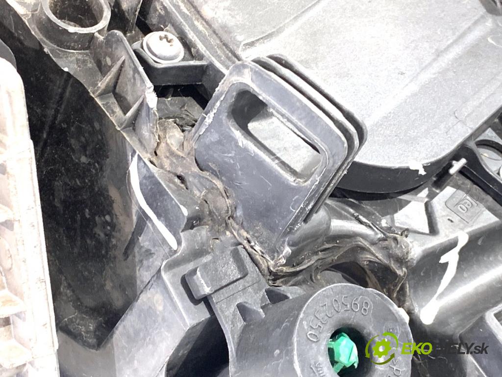 VOLVO V60 I Kombi 2017 140 kW 2.0 D4 1969 Svetlomet pravy predný 31420254