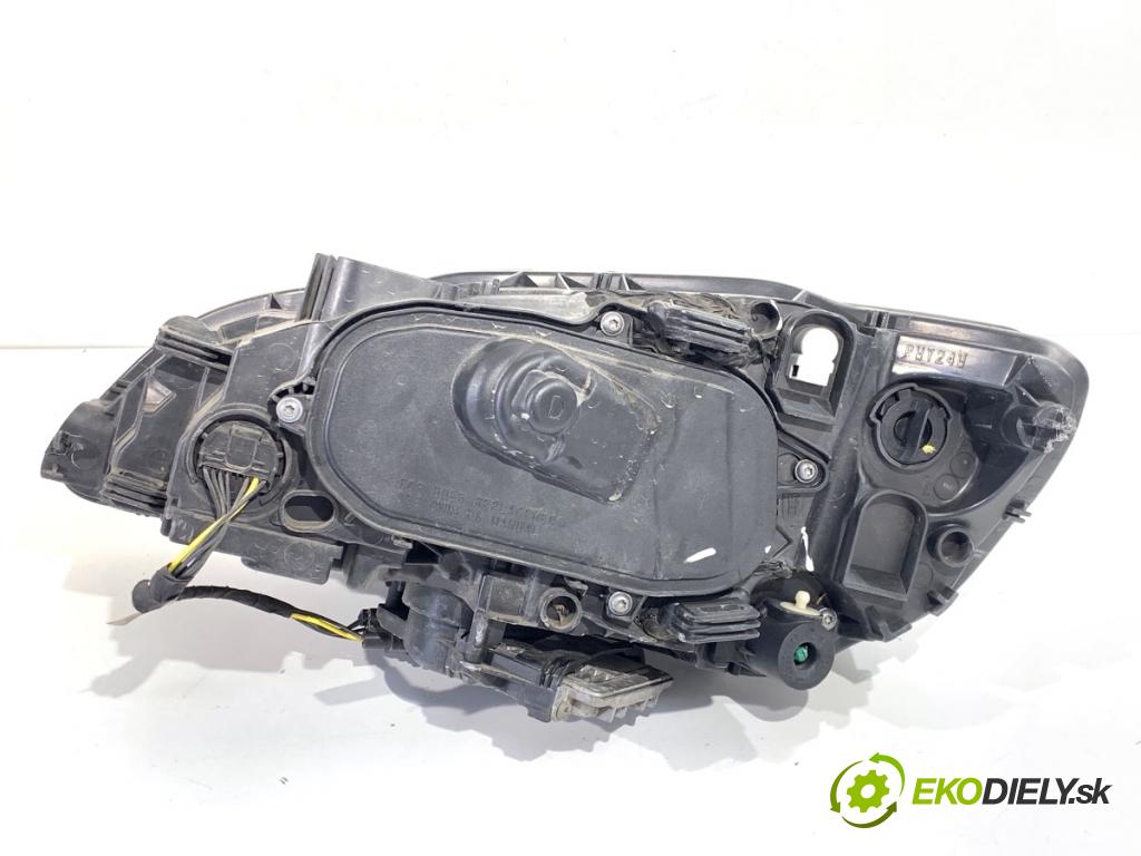 VOLVO V60 I Kombi 2017 140 kW 2.0 D4 1969 Svetlomet pravy predný 31420254
