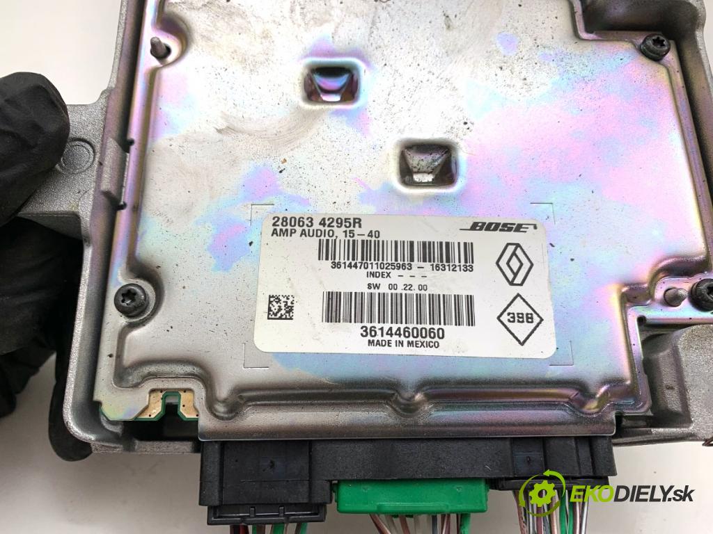 RENAULT ESPACE V nadwozie wielkoprzestrzenne (MPV) 2017 118 kW 1.6 dCi 160 1598 zesilovač BOSE 280634295R (Zesilovač)
