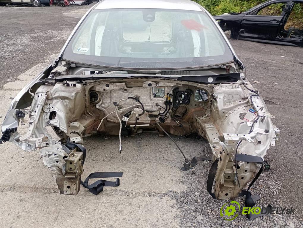 OPEL INSIGNIA B Kombi 2021 128 kW 2.0 CDTi (35) 1995 karoséria ČTVRŤÁK: Blatník prah strecha PODŁUŻNICA