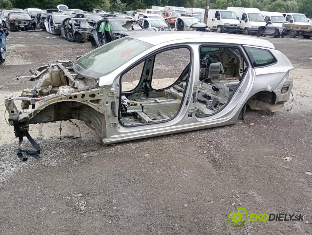 OPEL INSIGNIA B Kombi 2021 128 kW 2.0 CDTi (35) 1995 karoséria ČTVRŤÁK: Blatník prah strecha PODŁUŻNICA
