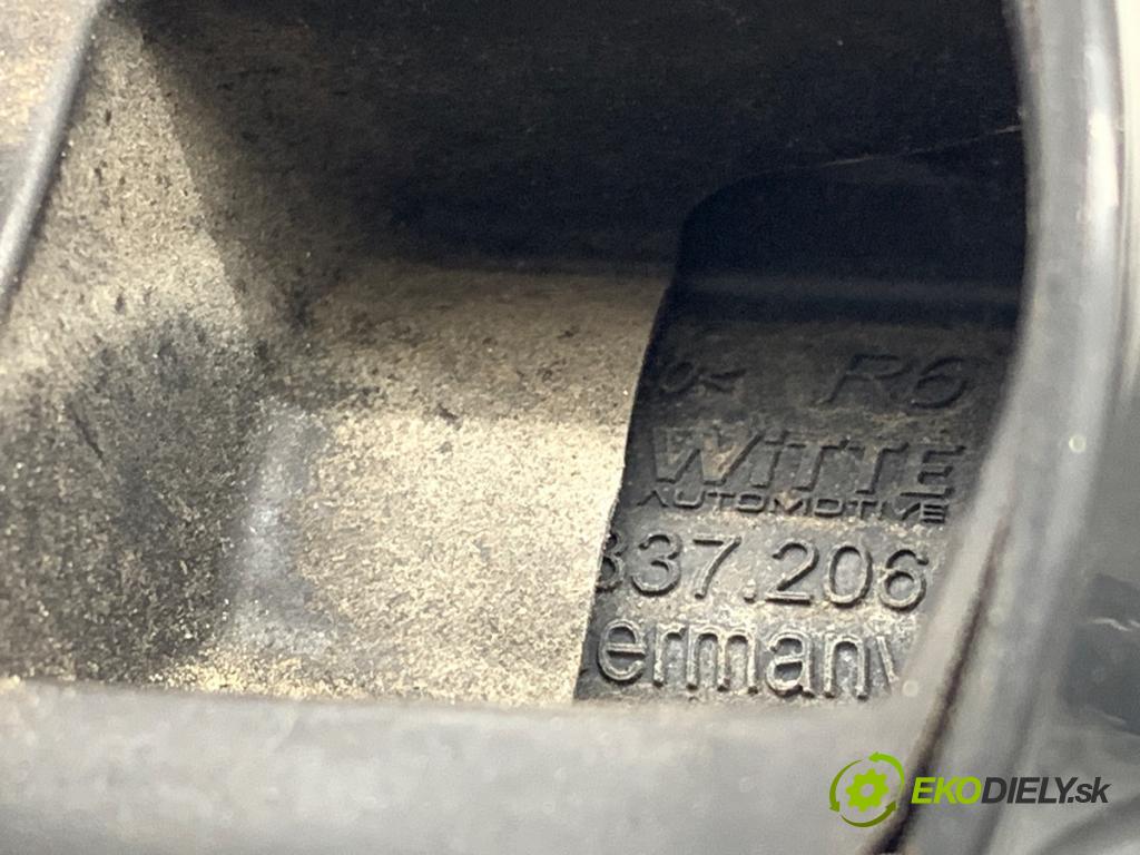 VW PASSAT B8 Kombi 2019 110 kW 2.0 TDI 1968 klika vnejší pravý přední část
