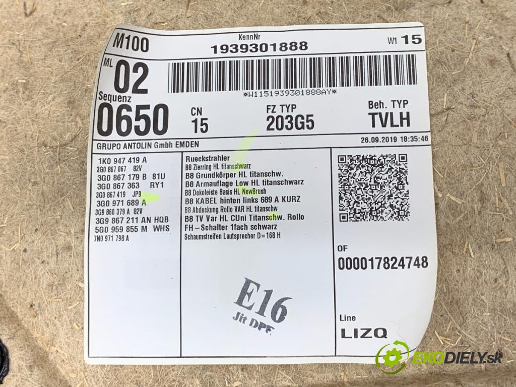VW PASSAT B8 Kombi 2019 110 kW 2.0 TDI 1968 čalúnenie Dvere ľavy zad Roleta