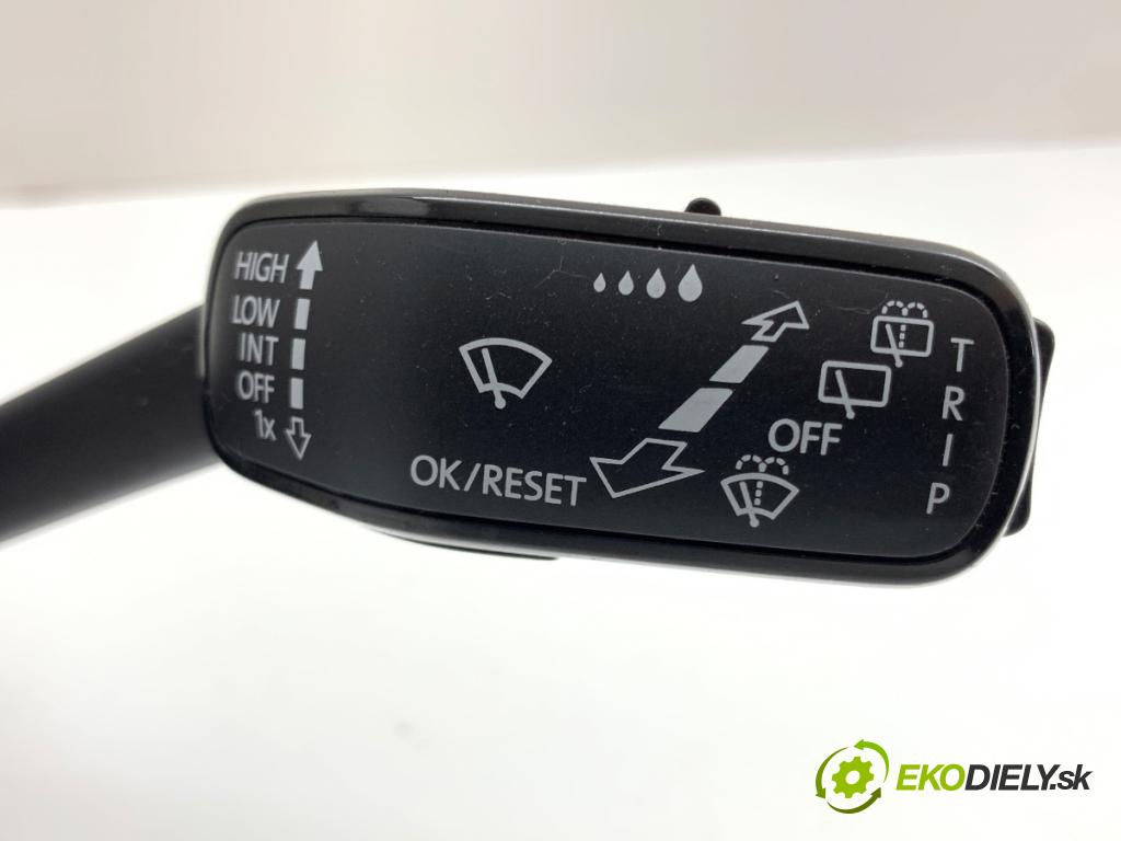 VW GOLF VII Kombi 2015 77 kW 1.6 TDI 1598 přepínač kombinovaný 5Q0953521EQ (Páčky pod volantem)
