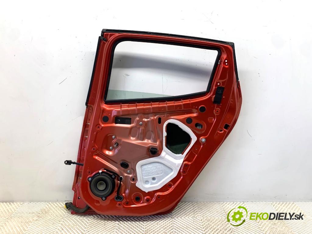 RENAULT CLIO IV liftback 2013 54 kW 1.2 16V 1149 Dvere pravy zad TENNP