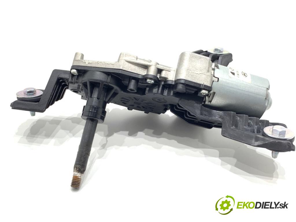 HYUNDAI i30 liftback 2020 74 kW 1.4 MPI 1368 Motor stieračov zad 98700-G3000