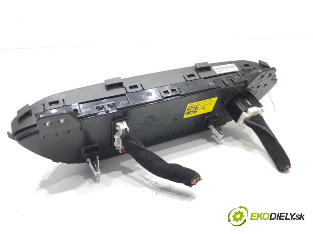 HYUNDAI i30 liftback 2020 74 kW 1.4 MPI 1368 Panel ovládania kúrenia 97250-G4001 (Prepínacie páčky pod volantom)