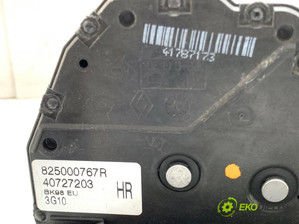 RENAULT CLIO IV liftback 2013 54 kW 1.2 16V 1149 zámok Dvere pravy zad 825000767R