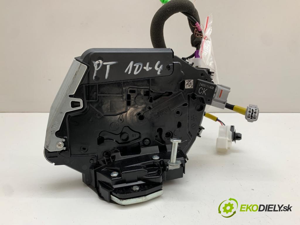 LEXUS NX SUV 2024 179 kW 350h (AAZH20) 2487 zámok dveře pravý zadní část