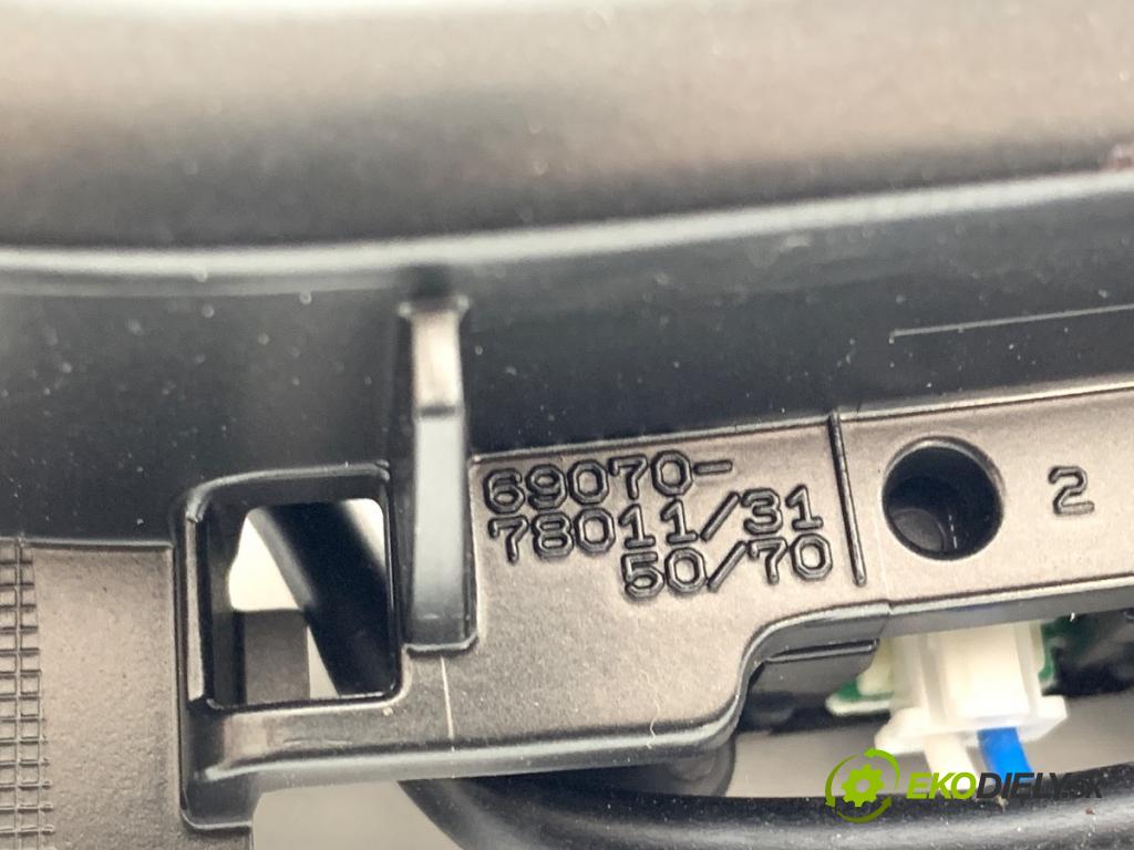 LEXUS NX SUV 2024 179 kW 350h (AAZH20) 2487 klika vnitřní pravý přední část 69070-78011