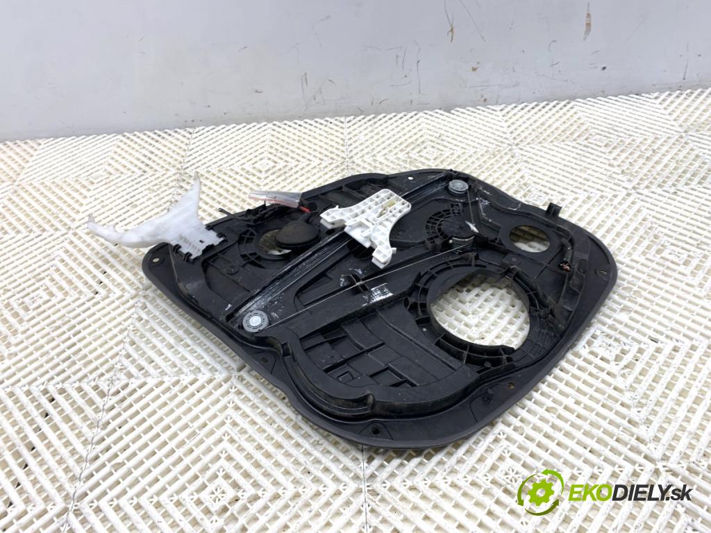 HYUNDAI i30 liftback 2020 74 kW 1.4 MPI 1368 Mechanizmus okna ľavy zad 83470-G4020