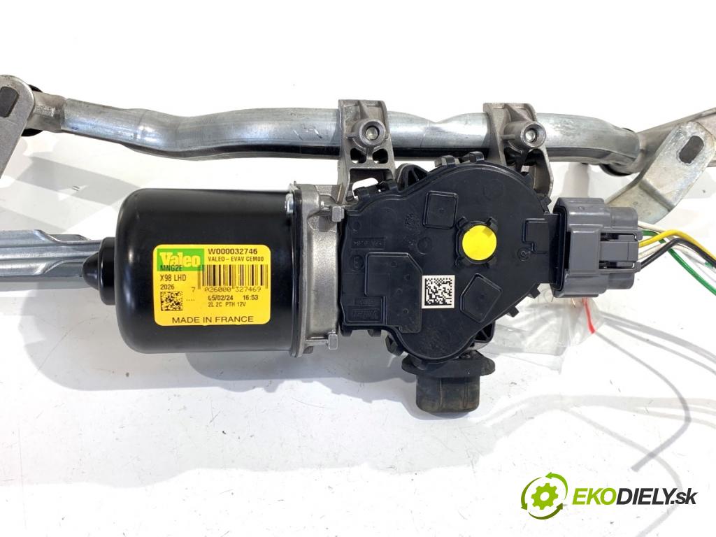 RENAULT CLIO IV liftback 2013 54 kW 1.2 16V 1149 Mechanizmus stieračov predný 288008961R (Motorček stieračov predný)