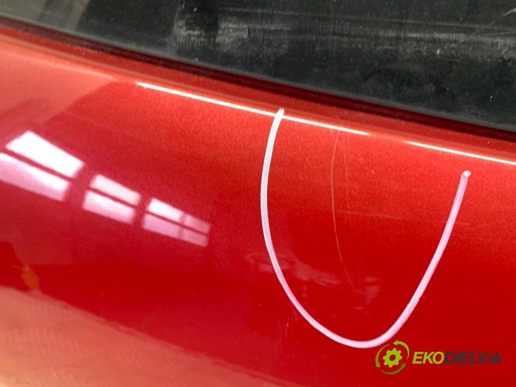 PEUGEOT 2008 I SUV 2018 60 kW 1.2 VTi 1199 kapota zad