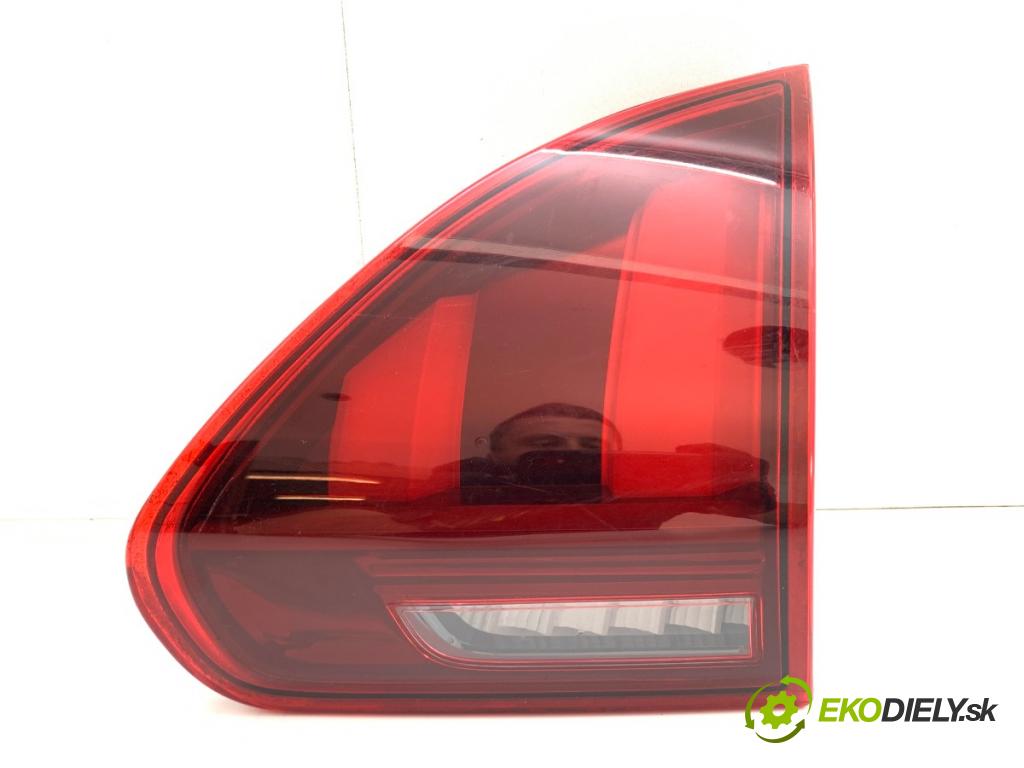 PEUGEOT 2008 I SUV 2018 60 kW 1.2 VTi 1199 Svetlo pravy zad vnútorná 9814757280