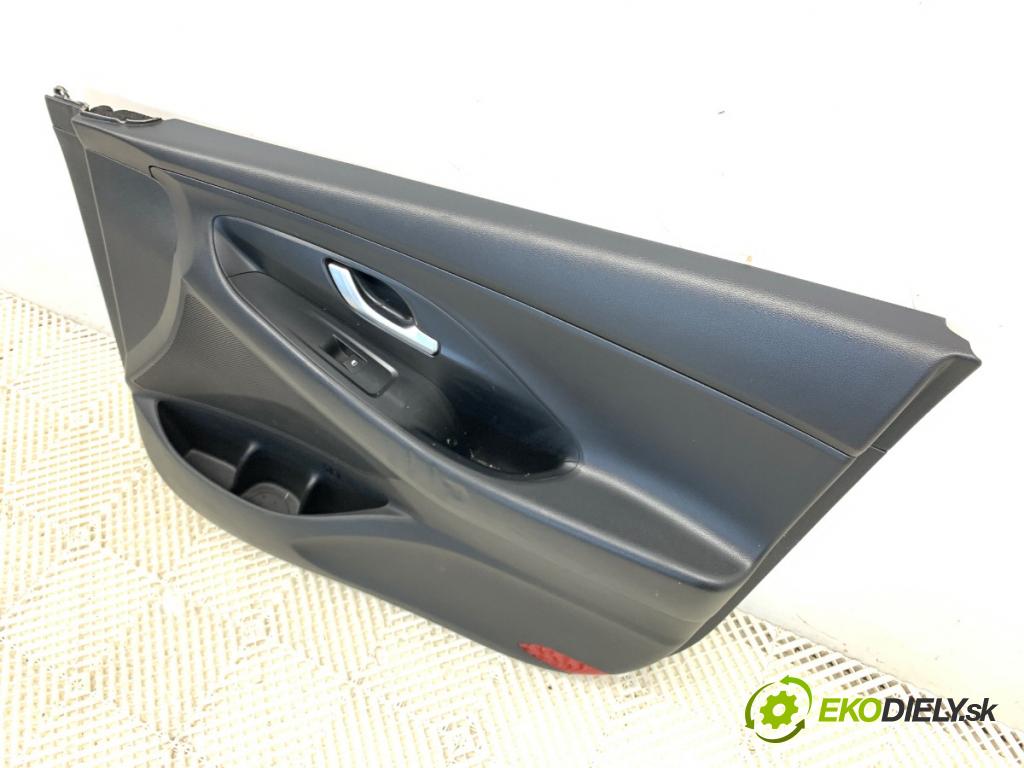 HYUNDAI i30 liftback 2020 74 kW 1.4 MPI 1368 čalúnenie Dvere pravy predný