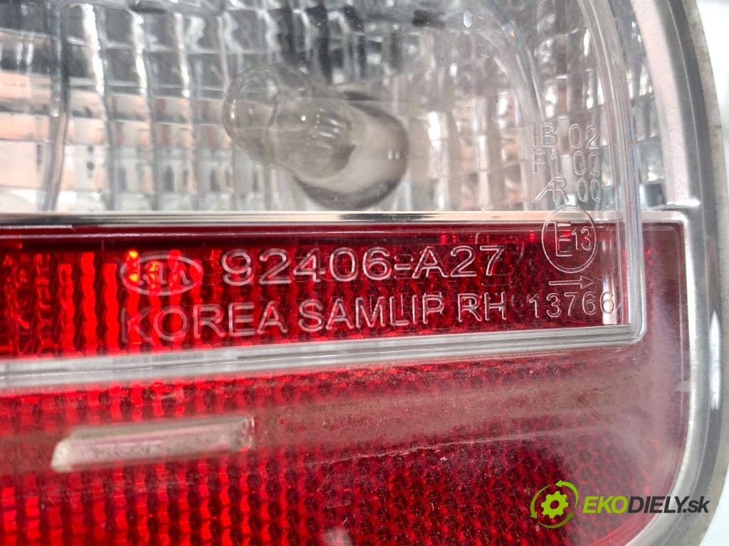 KIA CEED liftback 2013 81 kW 1.6 CRDi 110 1582 Svetlo nárazníka pravy zad 92406-A27