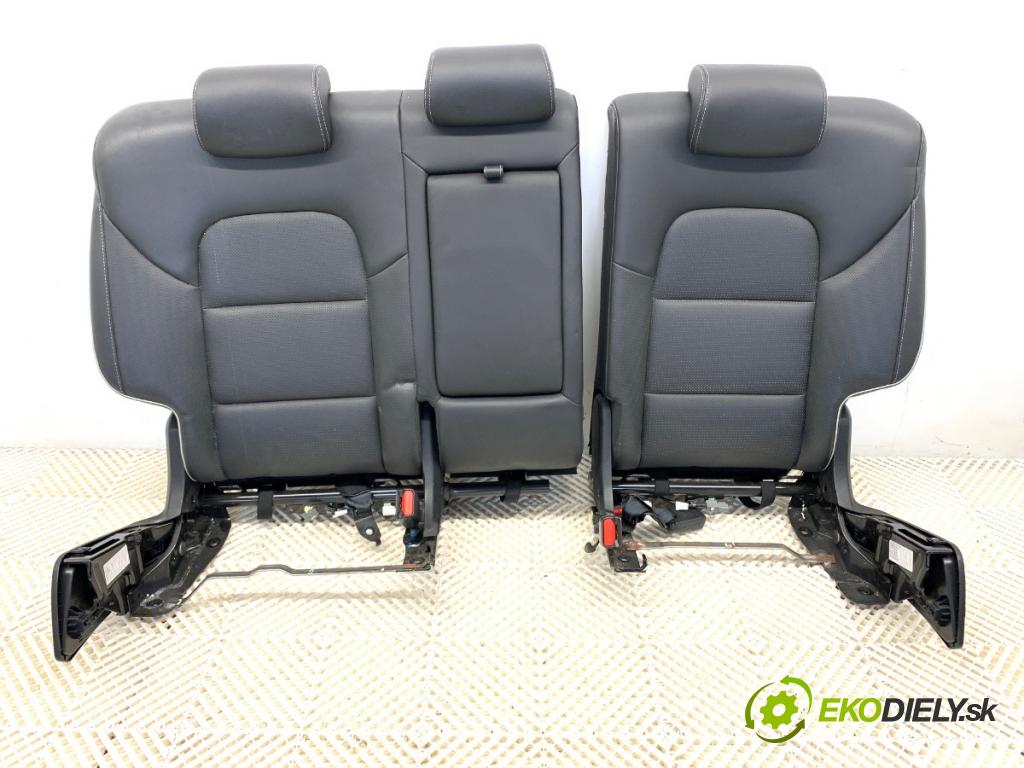KIA SPORTAGE IV SUV 2018 136 kW 2.0 CRDi 1995 Sedadlo druhý rad