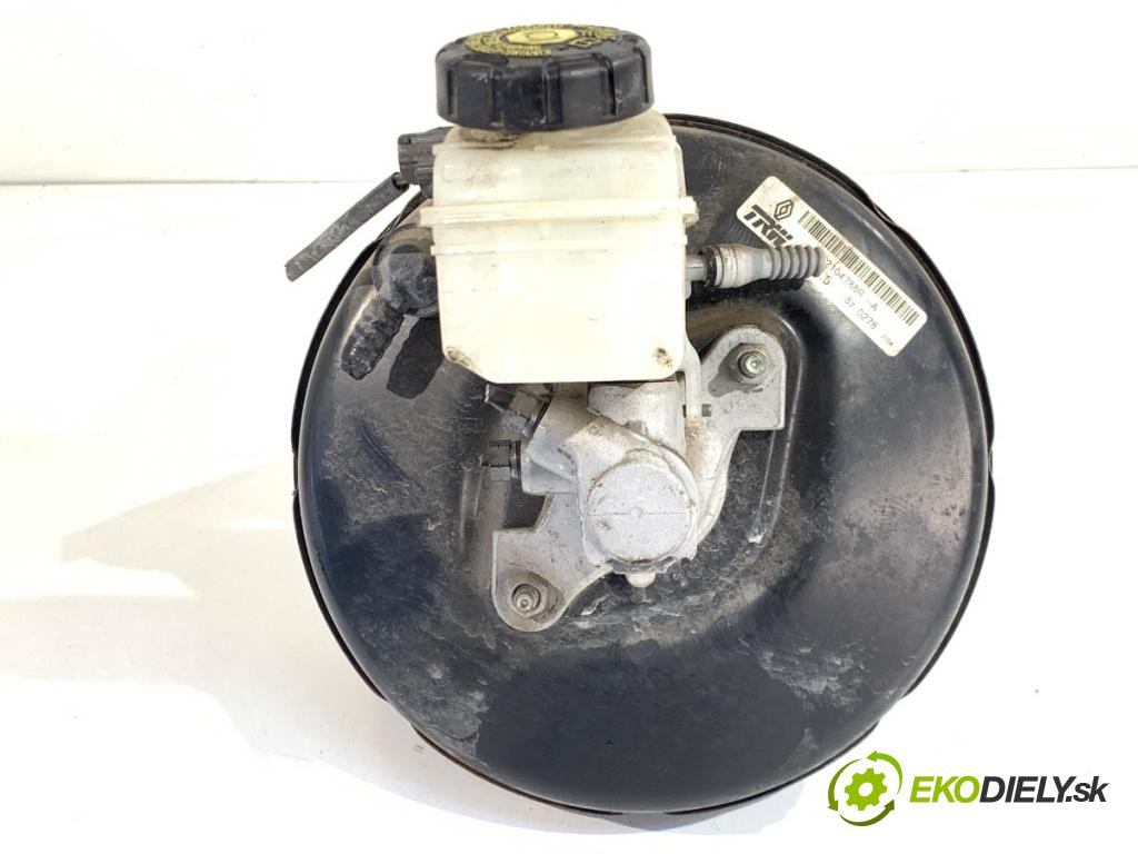 RENAULT CLIO IV liftback 2013 54 kW 1.2 16V 1149 posilovač bŕzd 472104788R
