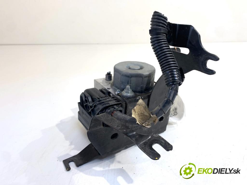 RENAULT CLIO IV liftback 2013 54 kW 1.2 16V 1149 Pumpa ABS (Pumpa ABS)