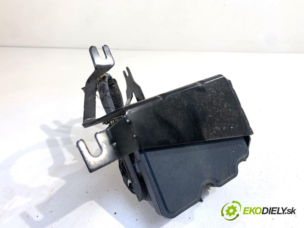 RENAULT CLIO IV liftback 2013 54 kW 1.2 16V 1149 Pumpa ABS (Pumpa ABS)