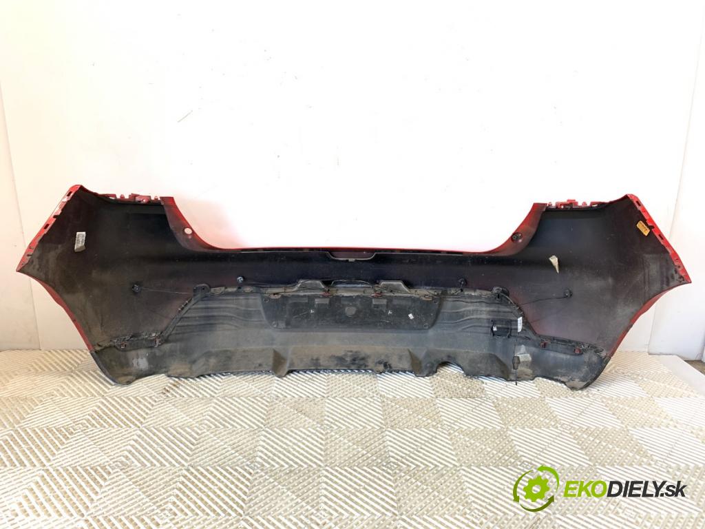 RENAULT CLIO IV liftback 2013 54 kW 1.2 16V 1149 Nárazník zad TENNP (Kľučka dverí ostatné)