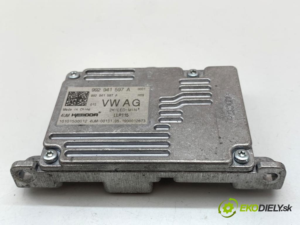 VW PASSAT B8 Kombi 2019 110 kW 2.0 TDI 1968 modul LED 992941597A