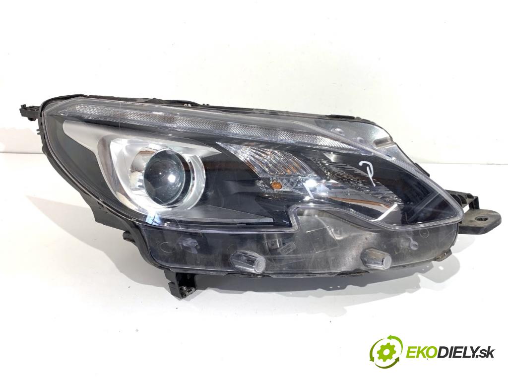 PEUGEOT 2008 I SUV 2018 60 kW 1.2 VTi 1199 Svetlomet pravy predný 1685353880