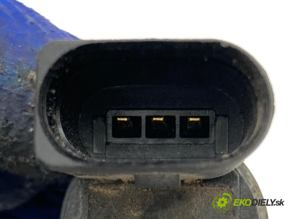 AUDI A6 C6 sedan 2006 125 kW 2.0 TFSI 1984 snímač PDC