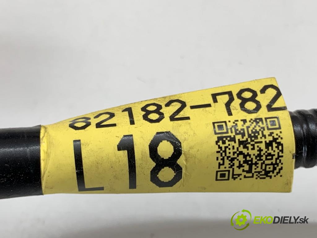 LEXUS NX SUV 2024 179 kW 350h (AAZH20) 2487 káblovačka PDC zadní část 82182-78230
