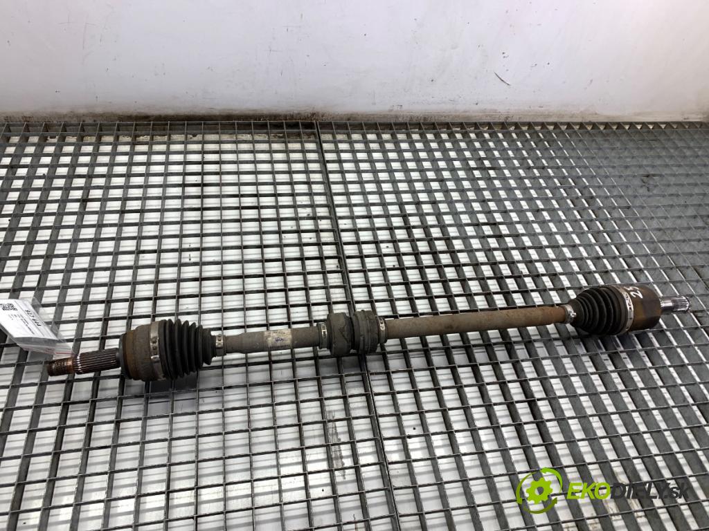 HYUNDAI i30 liftback 2020 74 kW 1.4 MPI 1368 Poloos pravy predný 49501G4000