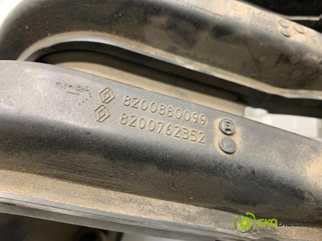 RENAULT CLIO IV liftback 2013 54 kW 1.2 16V 1149 Potrubie sacie, sanie 8200880099 (Sacie potrubie)