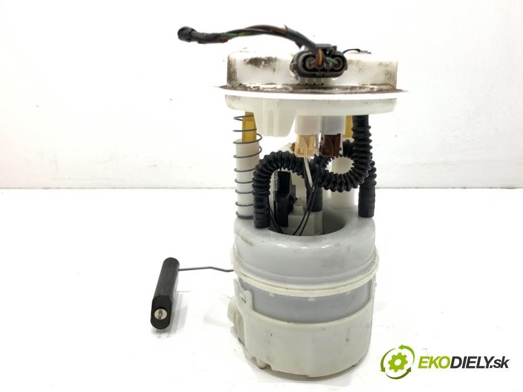 RENAULT CLIO IV liftback 2013 54 kW 1.2 16V 1149 pumpa paliva 172027628R