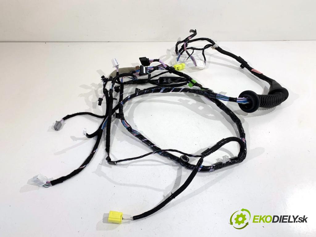 LEXUS NX SUV 2024 179 kW 350h (AAZH20) 2487 Káblovačka Dvere predný pravy 82151-78810