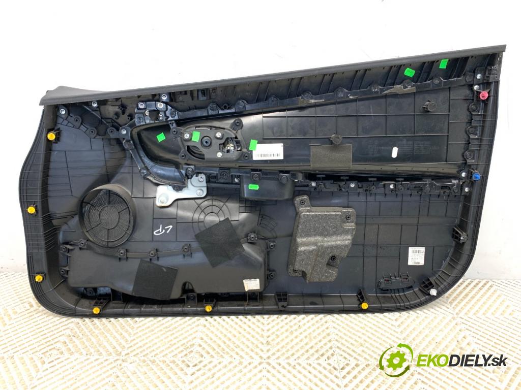 KIA CEED liftback 2013 81 kW 1.6 CRDi 110 1582 čalúnenie Dvere ľavy predný