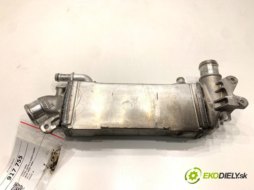 OPEL ASTRA K Kombi 2020 90 kW 1.5 CRDI (35) 1496 intercooler 40009118 (Intercooler (chladič nasávaného vzduchu))