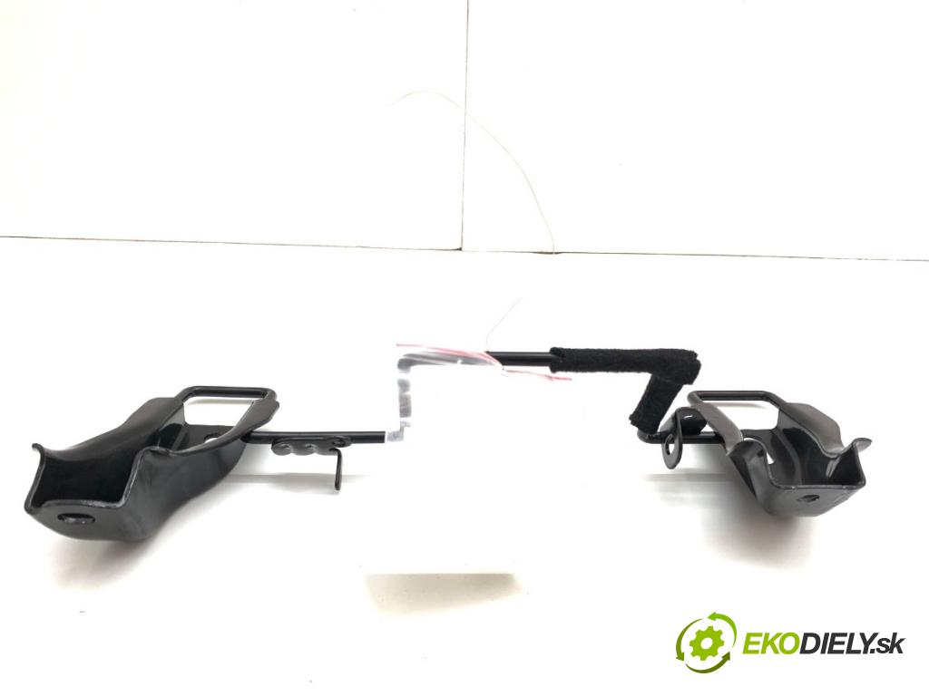 LEXUS NX SUV 2024 179 kW 350h (AAZH20) 2487 uchycení ISOFIX levý