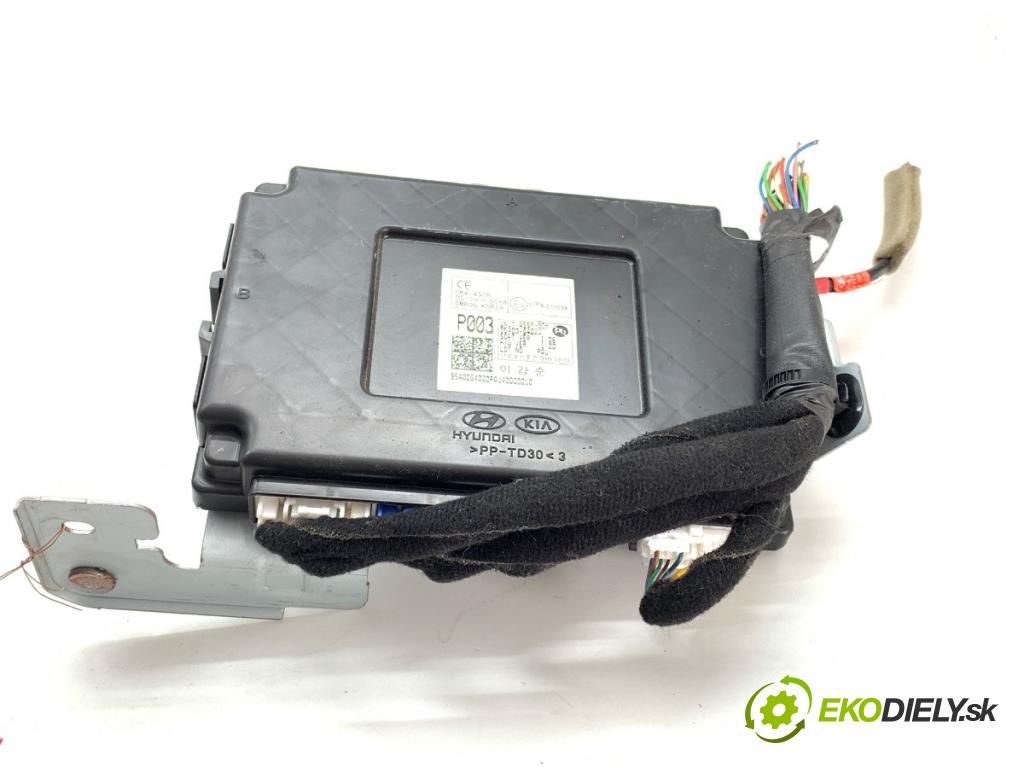 HYUNDAI i30 liftback 2020 74 kW 1.4 MPI 1368 Modul BCM 95400-G4020 (Riadiaca jednotka ostatné)
